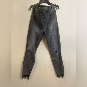 High Waisted Looker dagger ankle gray- a lacey saloon size 31
